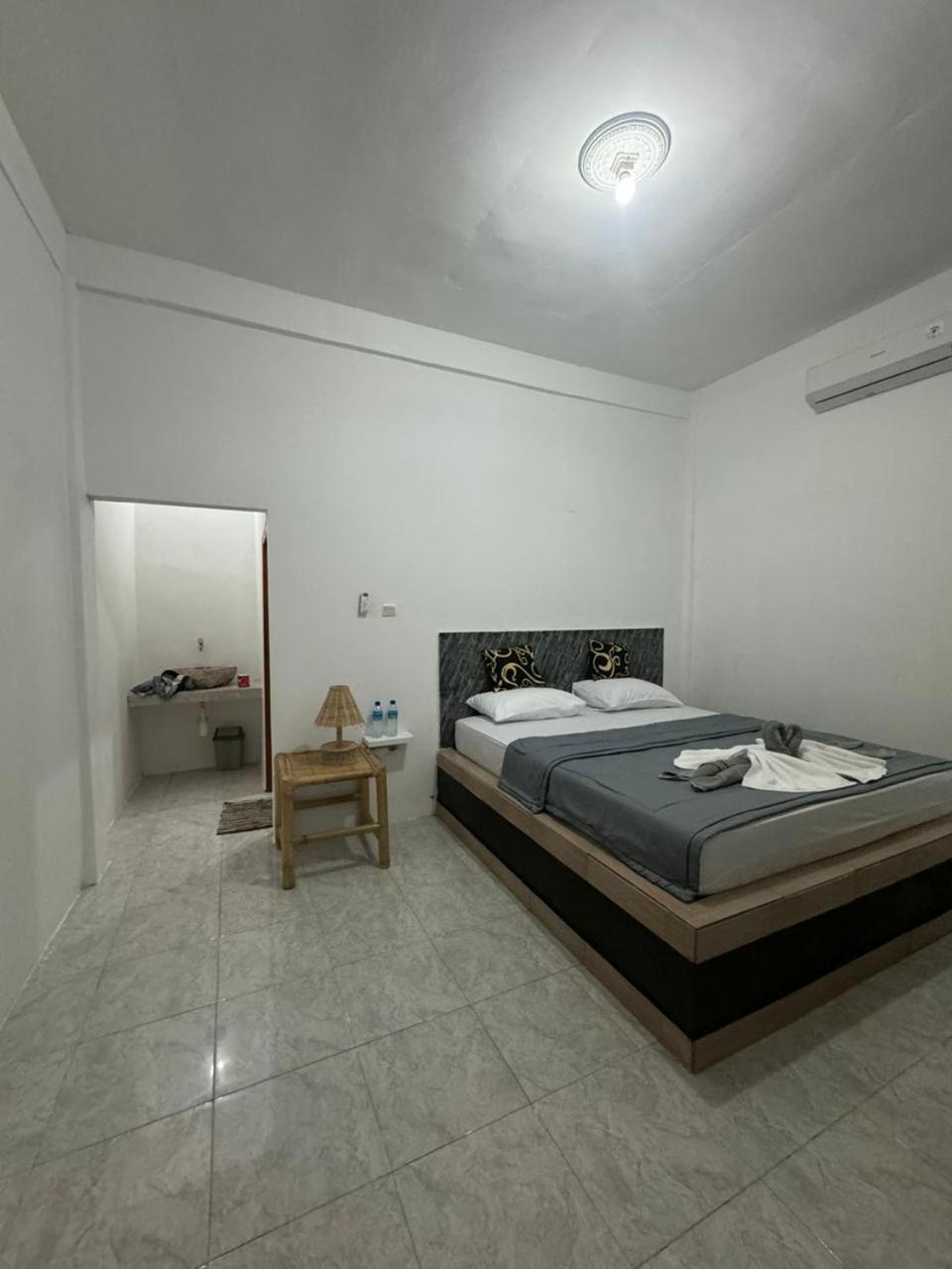 Black Sweet Homestay Dua Νησιά Γκίλι Εξωτερικό φωτογραφία