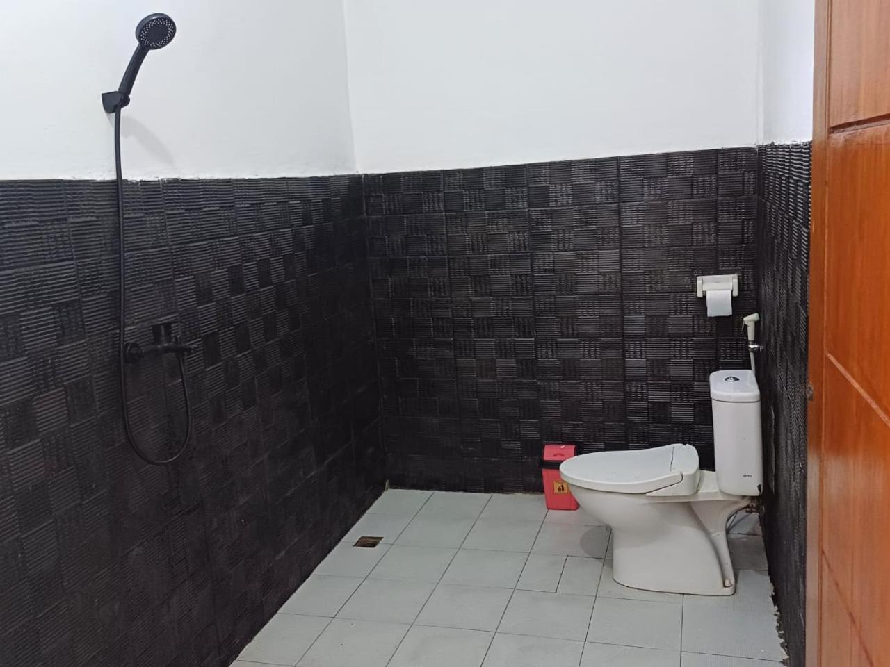 Black Sweet Homestay Dua Νησιά Γκίλι Εξωτερικό φωτογραφία